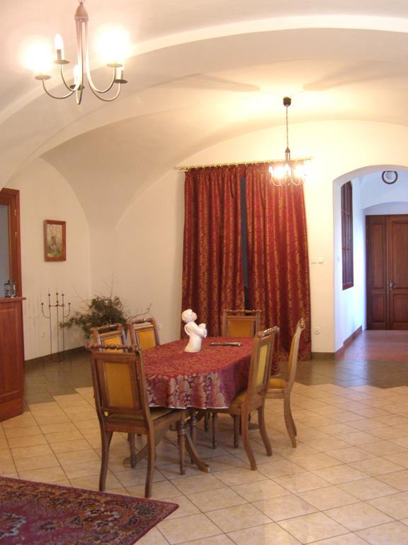 Palac Kietlin Niemcza Esterno foto